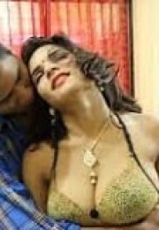 Akali Jawan Pyasi Bhabhi Erotic Movie Watch