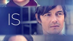 Aşkın Ta Kendisi (She Is Love) izle (2022)
